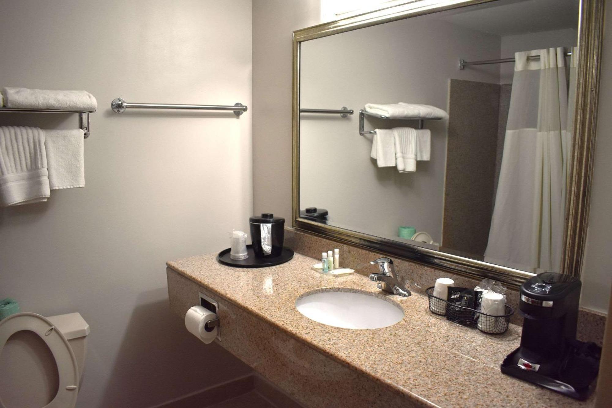 Quality Inn Vineland Kültér fotó
